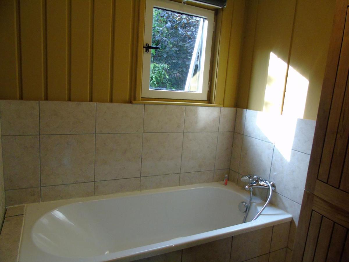Maison L'Hirondelle Rustique A Tournavaux 外观 照片